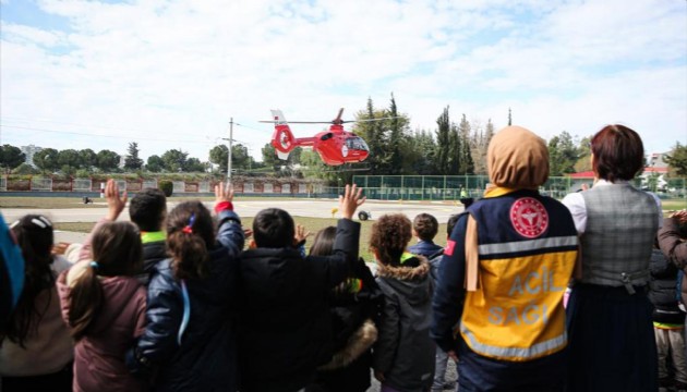 Adana'da çocuklara acil sağlık eğitimi